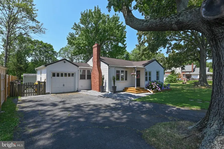 1509 Callaway Dr, Shady Side, MD 20764 - #2