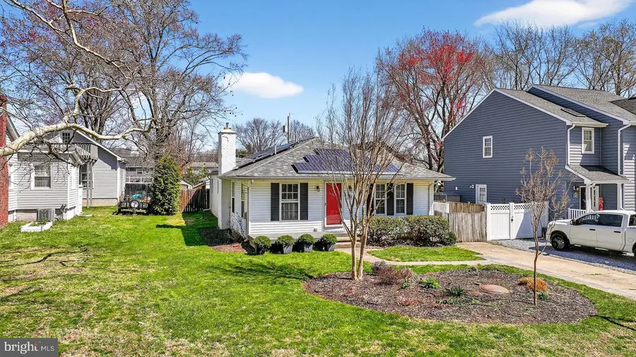 118 Elliott Pl, Edgewater, MD 21037 - #2