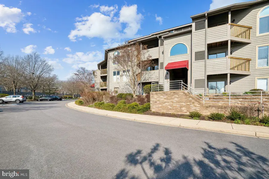 2108 Chesapeake Harbour Dr #201, Annapolis, MD 21403 - #3