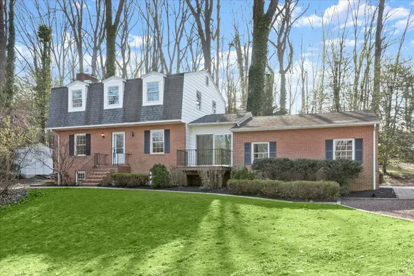 326 Edgewater Rd, PASADENA, MD 21122