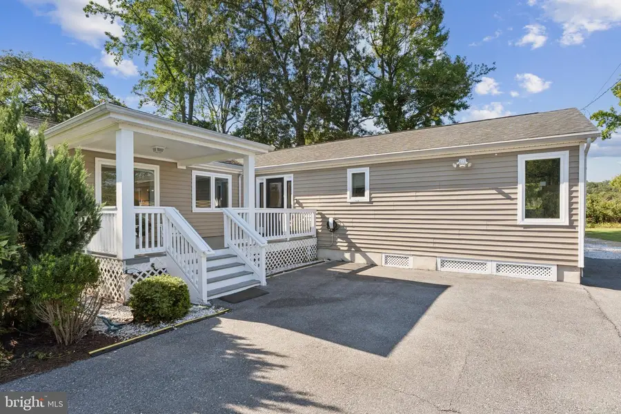 7654 Bay St, Pasadena, MD 21122 - #3