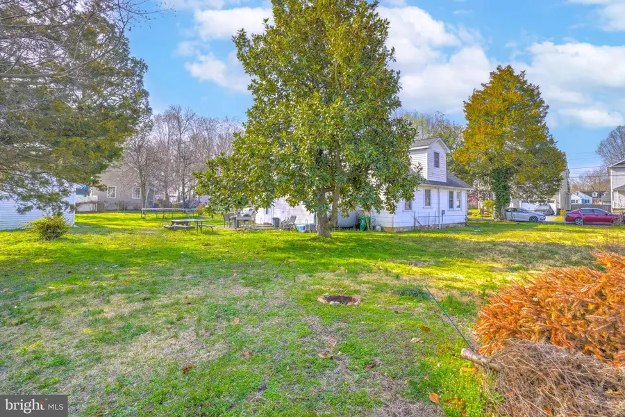 3715 5th Ave, Edgewater, MD 21037 - #3