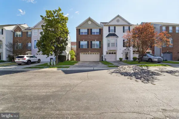 2715 Thornbrook Ct, ODENTON, MD 21113