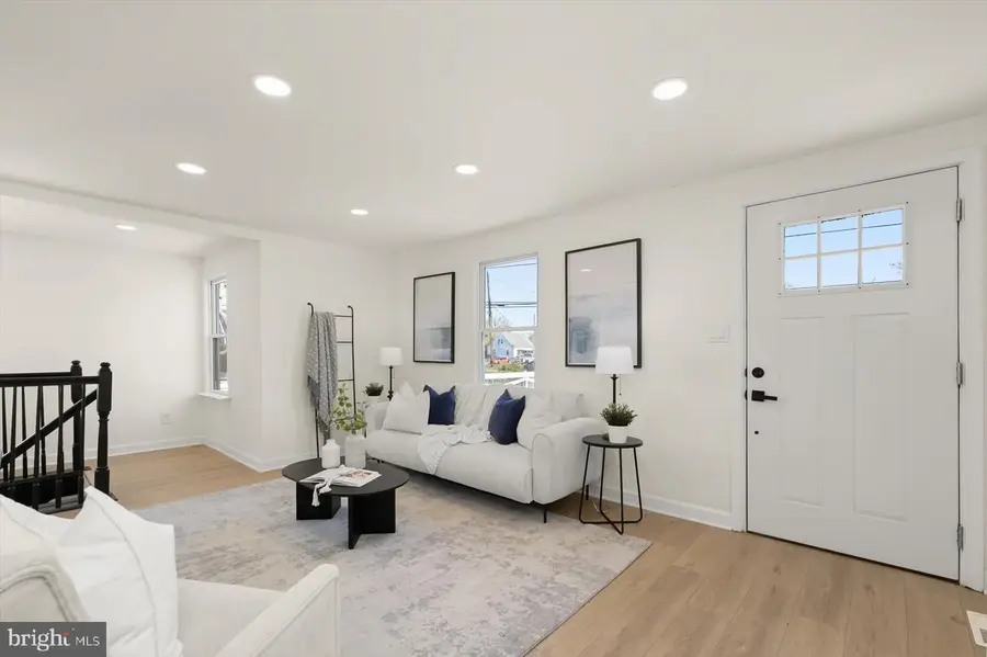 518 Church St, Baltimore, MD 21225 - #2