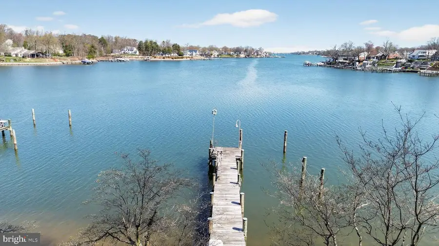 852 Riverside Dr, Pasadena, MD 21122 - #2