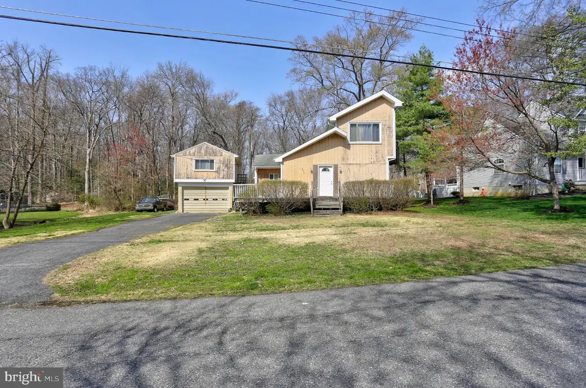 3650 North Carolina Ave, Edgewater, MD 21037 - #1