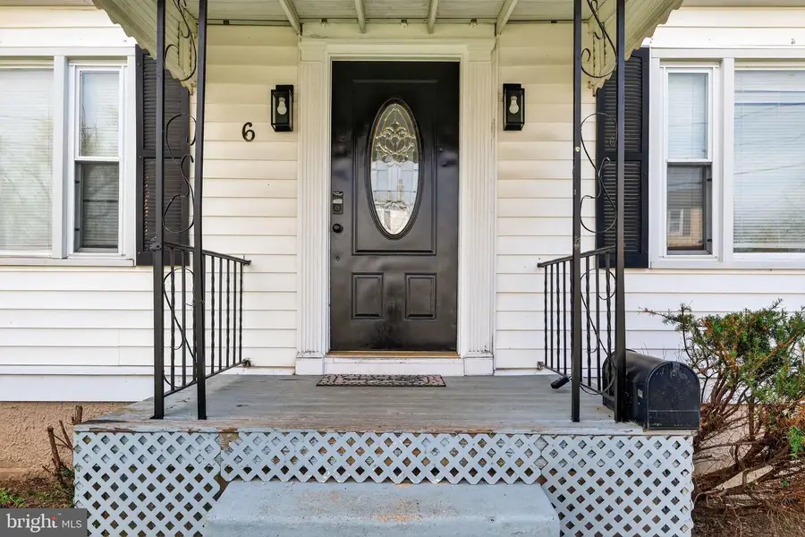 6 Circle Dr, Linthicum Heights, MD 21090 - #3