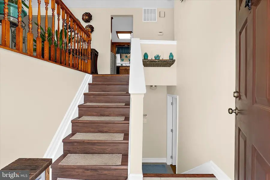 379 Dublin Dr, Glen Burnie, MD 21060 - #3