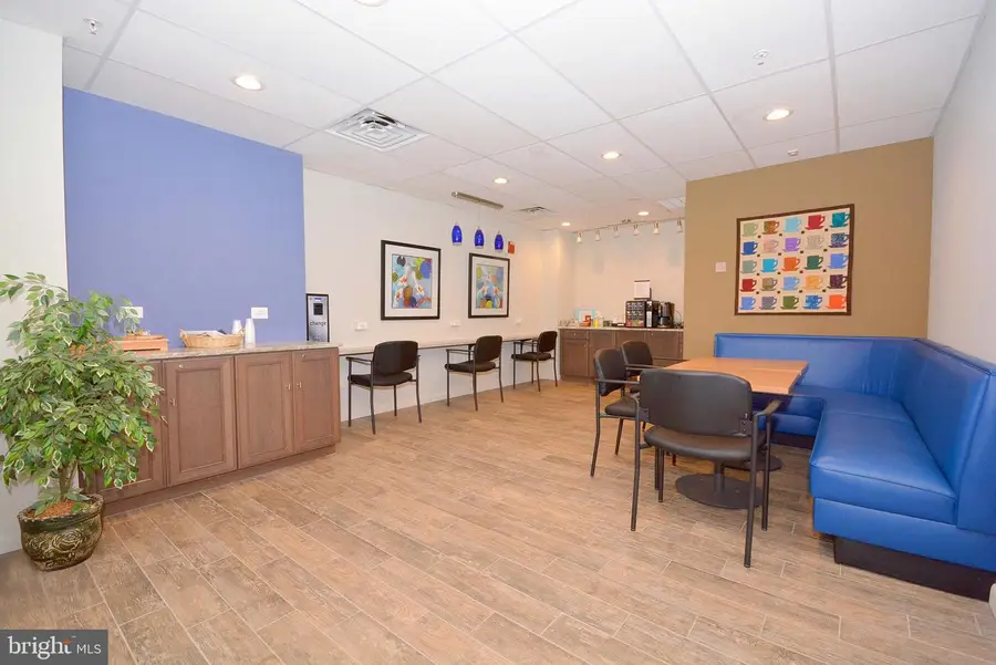 809 Midship Ct, Annapolis, MD 21401 - #2