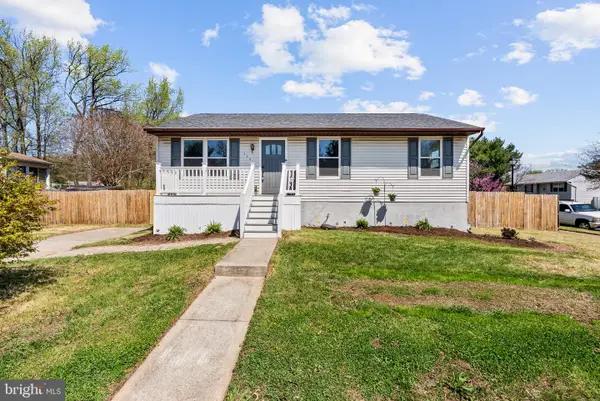 216 Allwood Dr, GLEN BURNIE, MD 21061