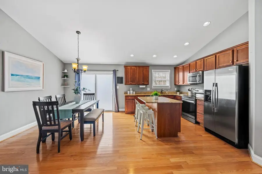 755 205th St, Pasadena, MD 21122 - #3