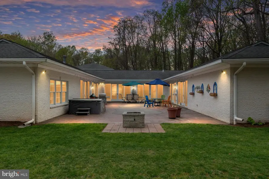 730 Central Ave E, Edgewater, MD 21037 - #2