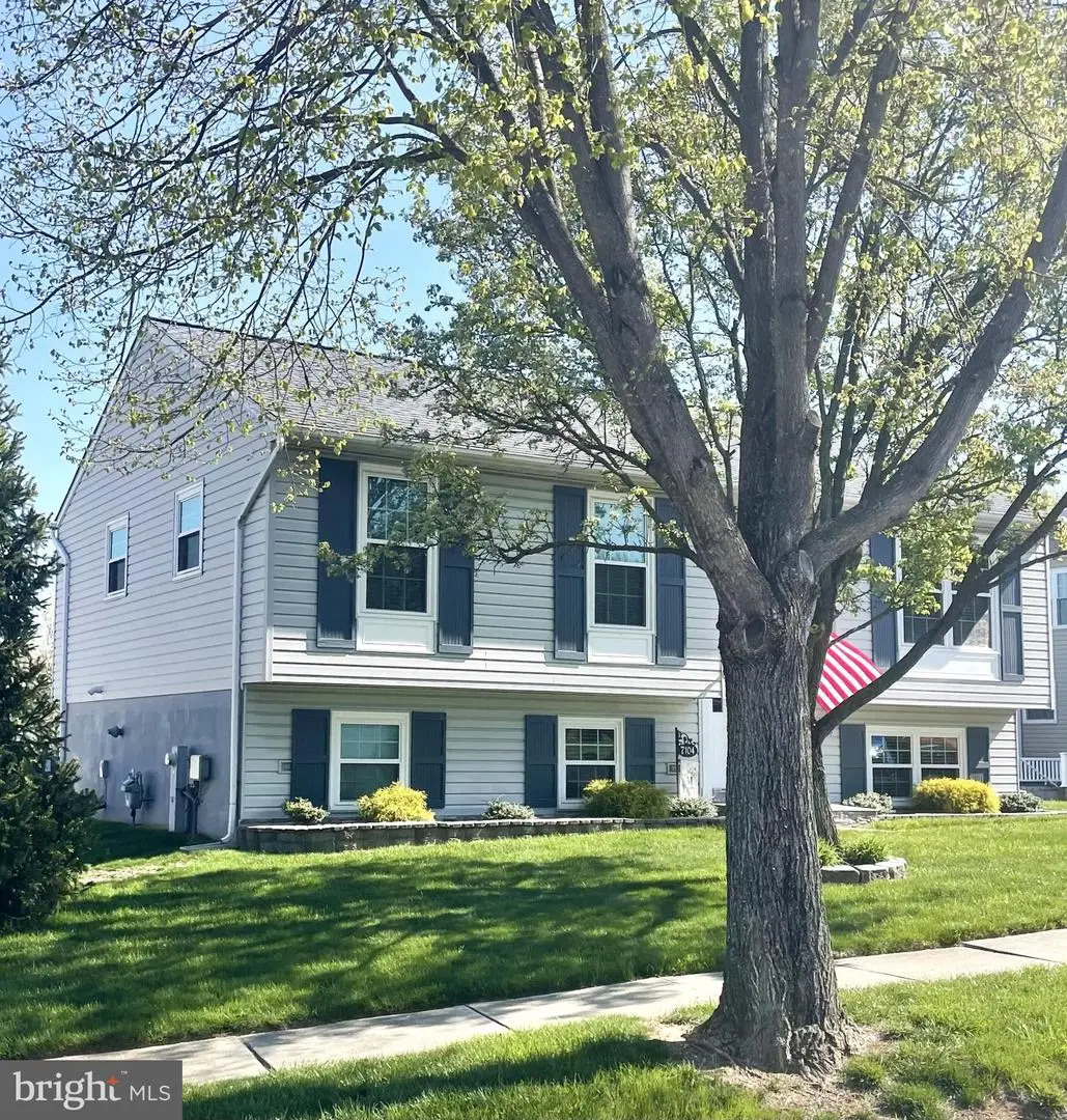 7104 Rumford Dr, Glen Burnie, MD 21061 - #1