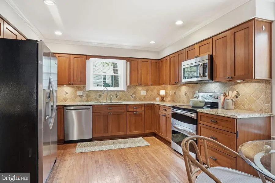 289 College Manor Dr, Arnold, MD 21012 - #2