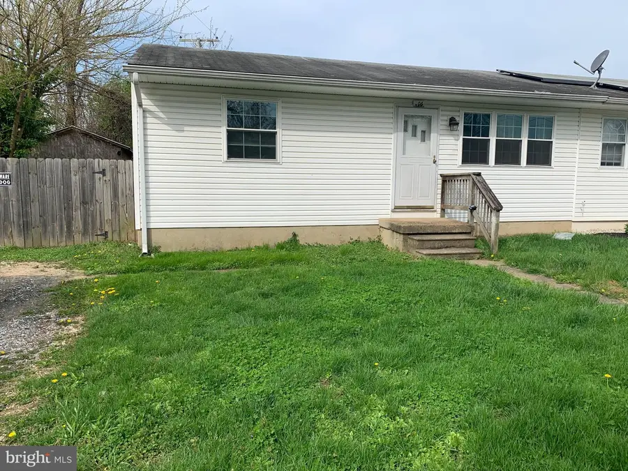 206 Cedar Dr, Glen Burnie, MD 21060 - #2