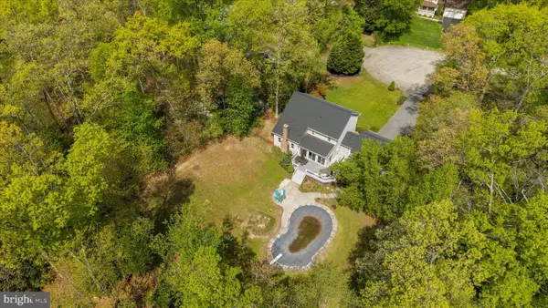 303 Swaying Oak Ct, SEVERNA PARK, MD 21146