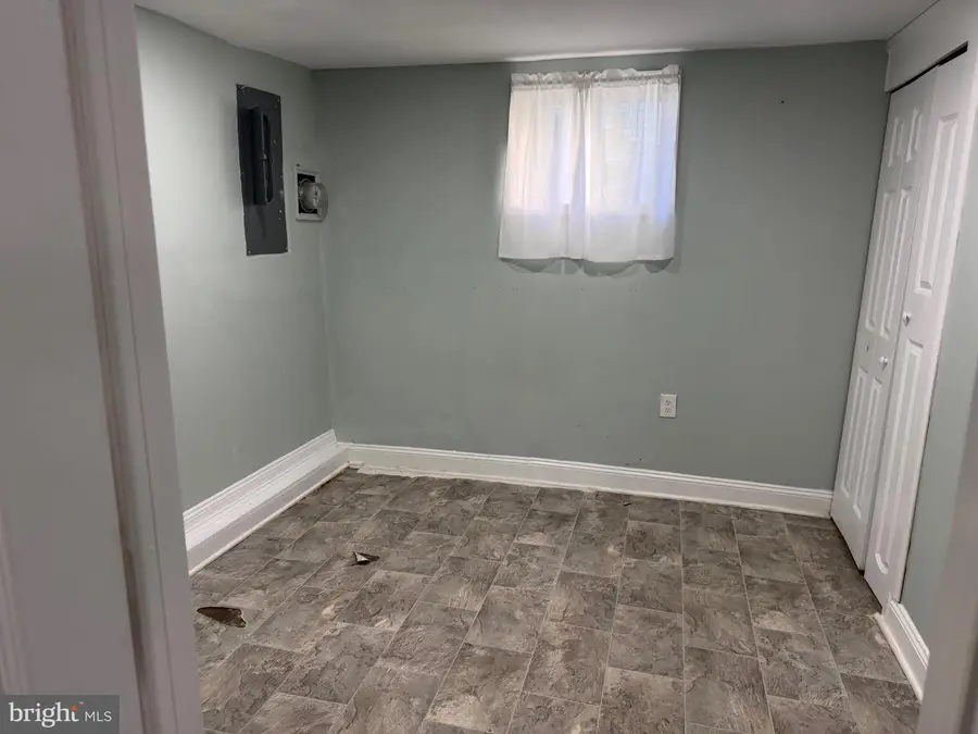 130 W Edgevale Rd, Baltimore, MD 21225 - #3