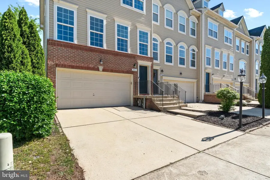 802 Oriole Ave, Glen Burnie, MD 21060 - #2