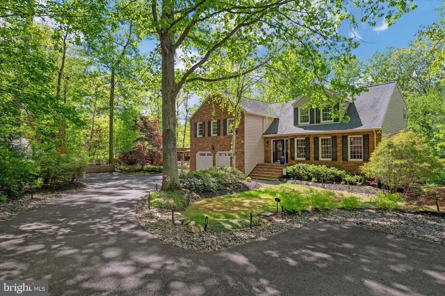 305 Charles Hall Dr, Millersville, MD 21108 - #2