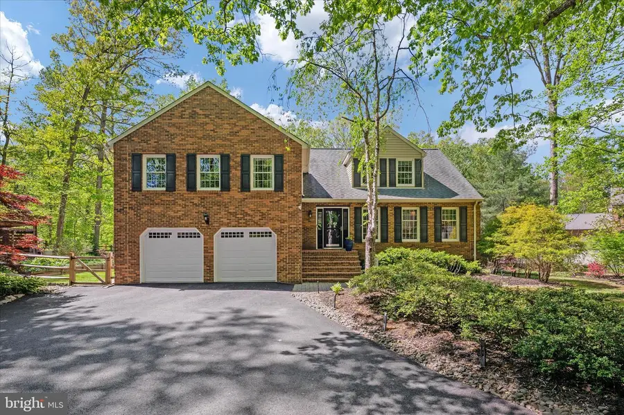 305 Charles Hall Dr, Millersville, MD 21108 - #3