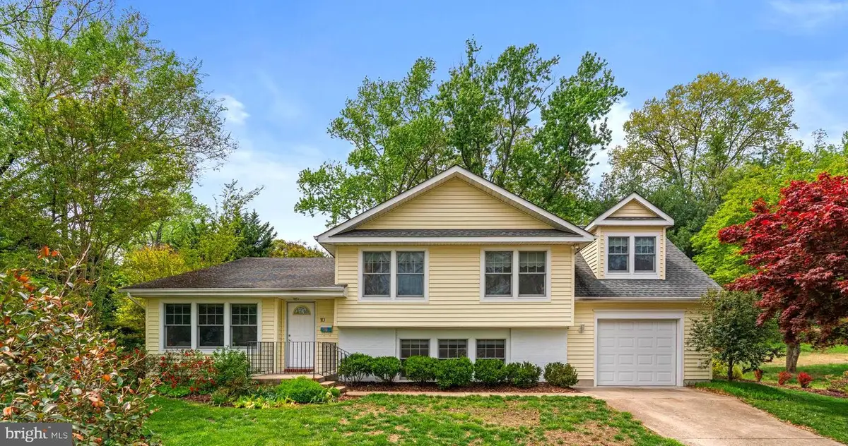 10 Carole Ct, Severna Park, MD 21146 - #1