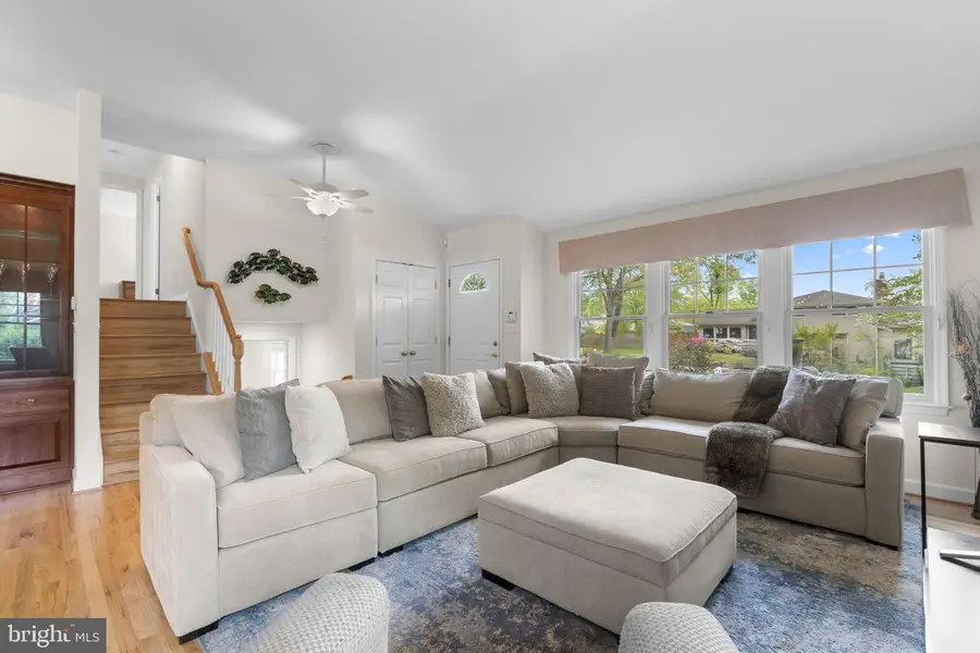 10 Carole Ct, Severna Park, MD 21146 - #3