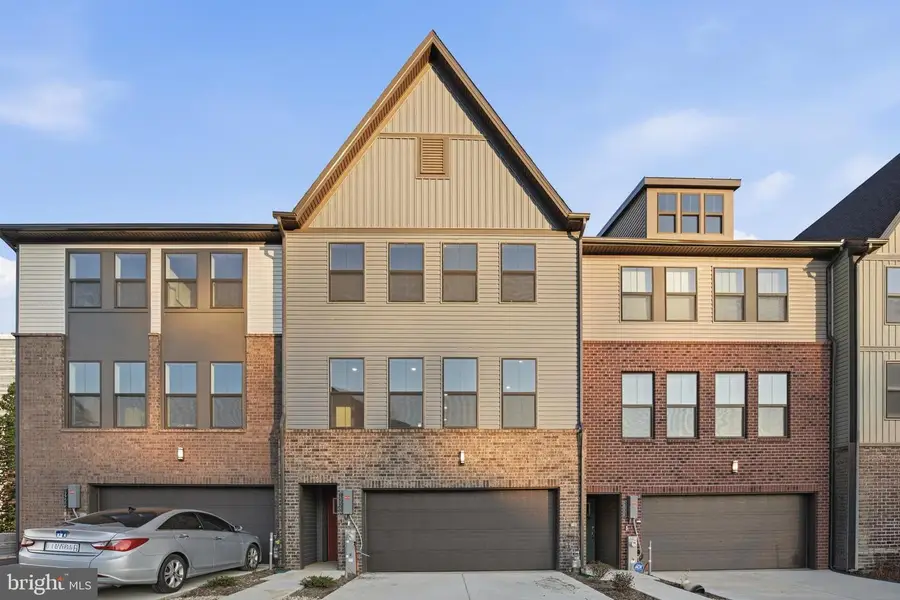 1358 Crested Wood Dr, Laurel, MD 20724 - #2