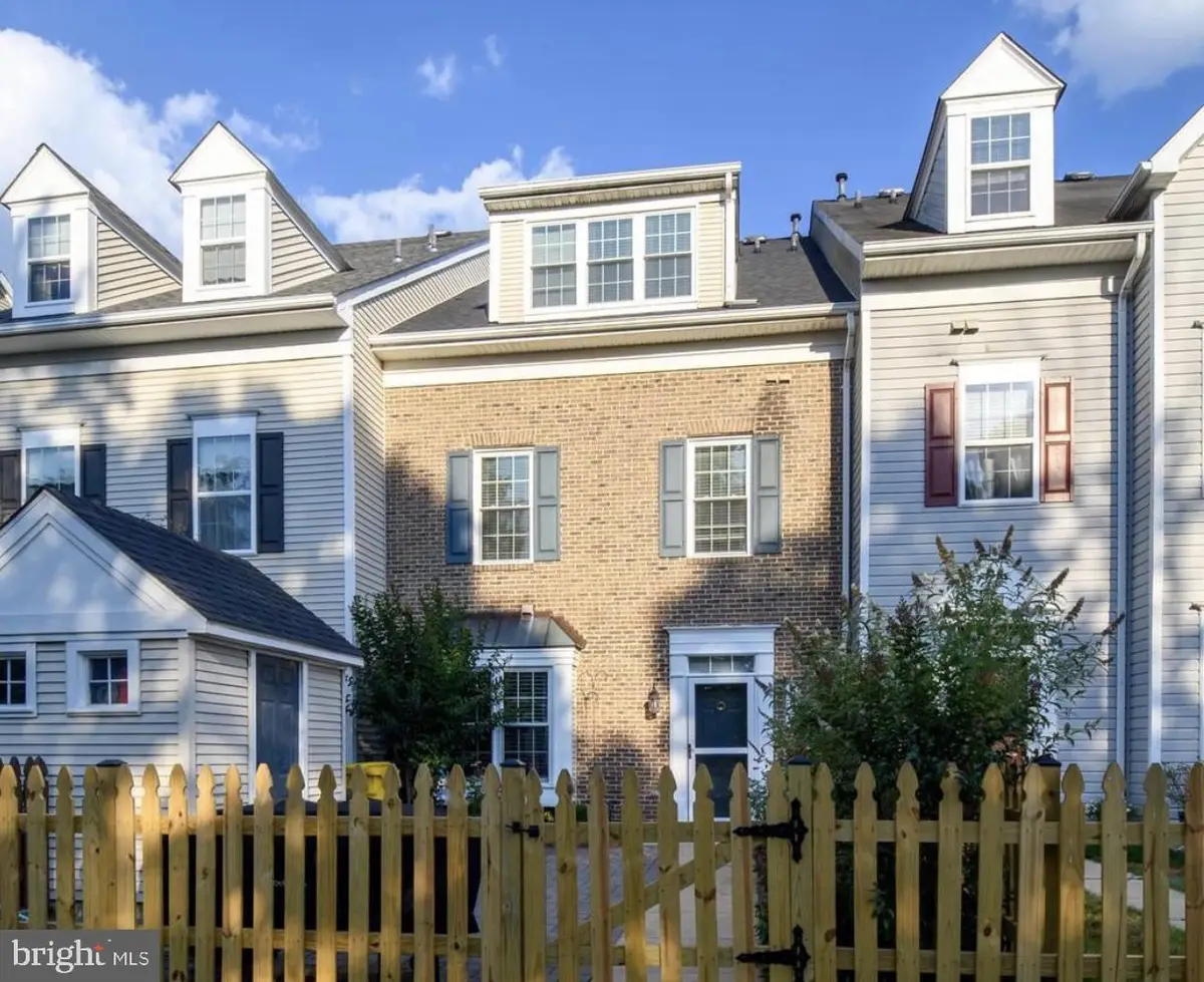 8725 Spring Brook Way, Odenton, MD 21113 - #1