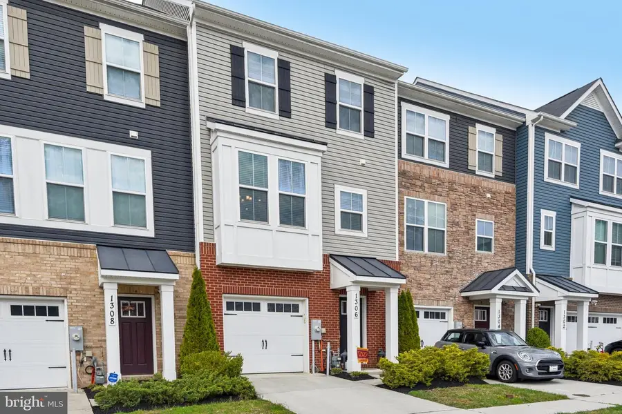 1306 Hawk Hollow Dr, Crofton, MD 21114 - #2