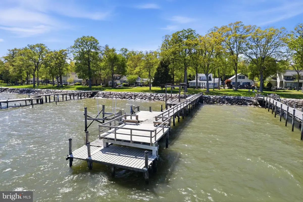 890 Linden Ave, North Beach, MD 20714 - #1