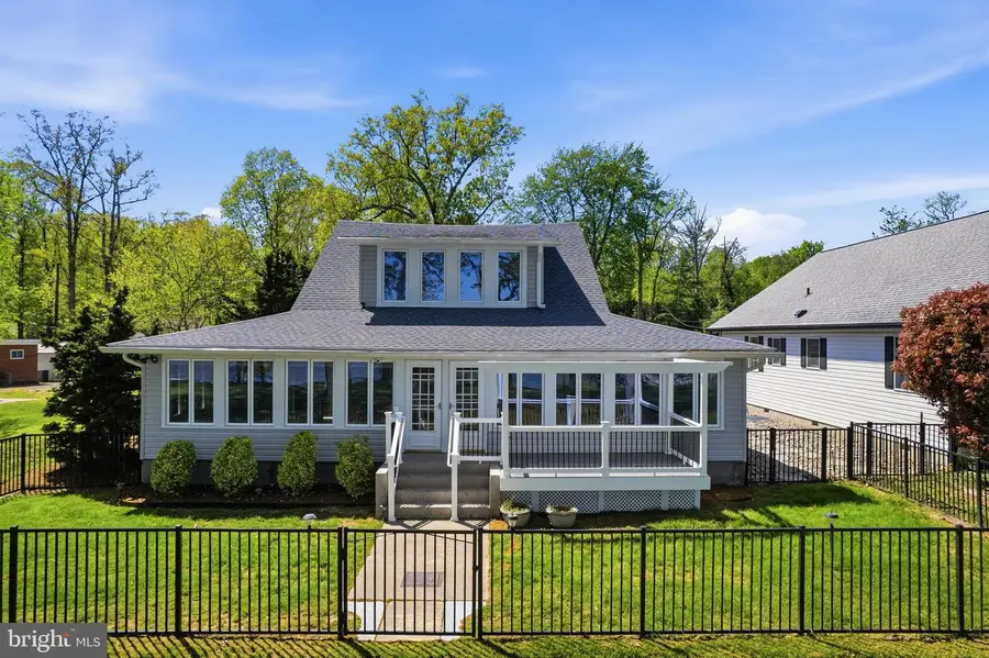 890 Linden Ave, North Beach, MD 20714 - #3