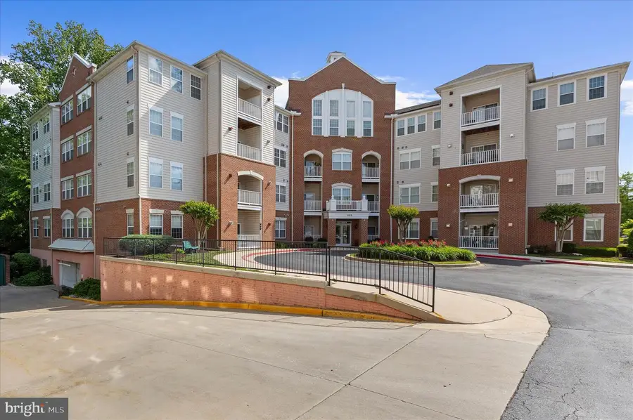 2610 Chapel Lake Dr #404, Gambrills, MD 21054 - #3
