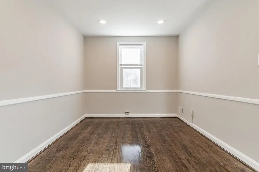 413 Rogers Ave, Glen Burnie, MD 21060 - #3