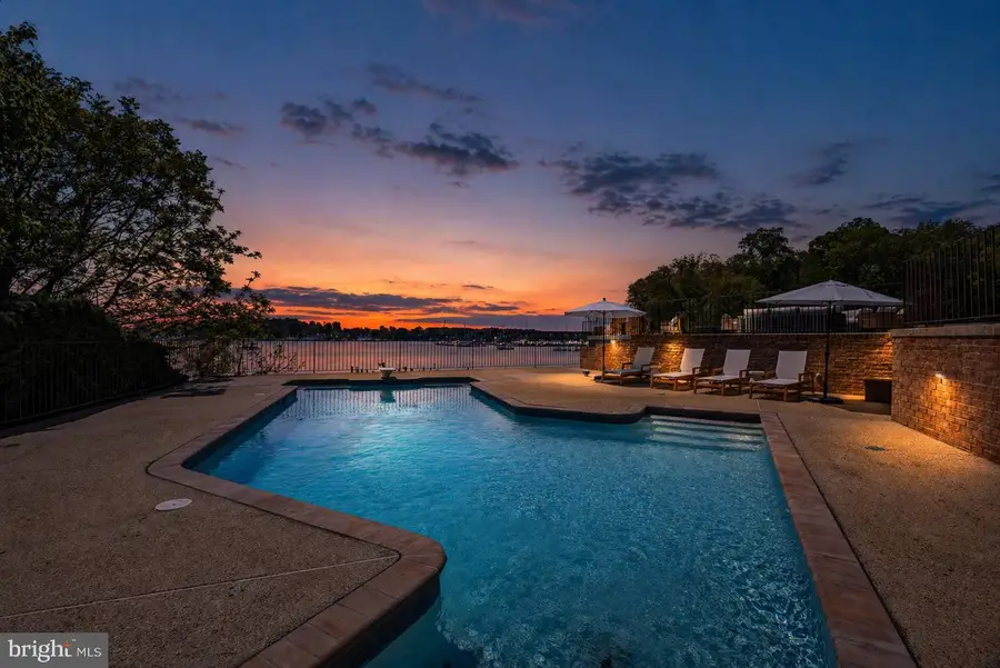 31 Shadow Point Ct, Edgewater, MD 21037 - #2