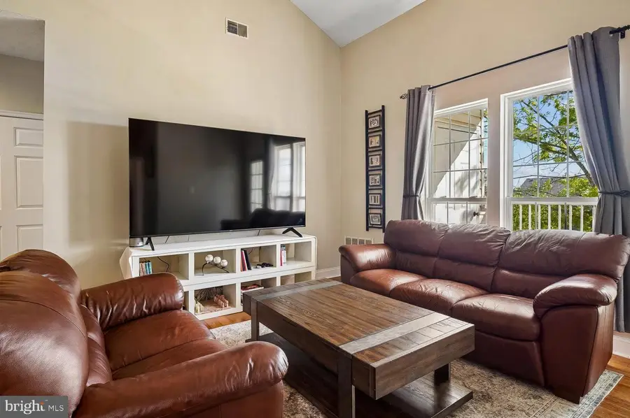 2400 Chestnut Terrace Ct #303, Odenton, MD 21113 - #3