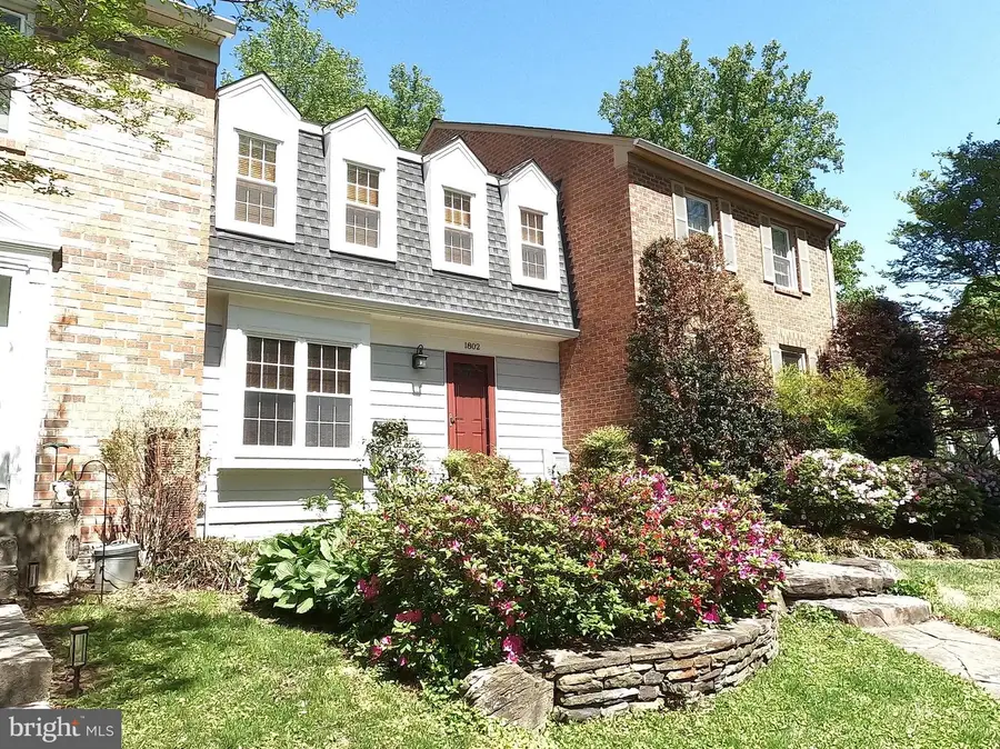 1802 Lang Dr, Crofton, MD 21114 - #3