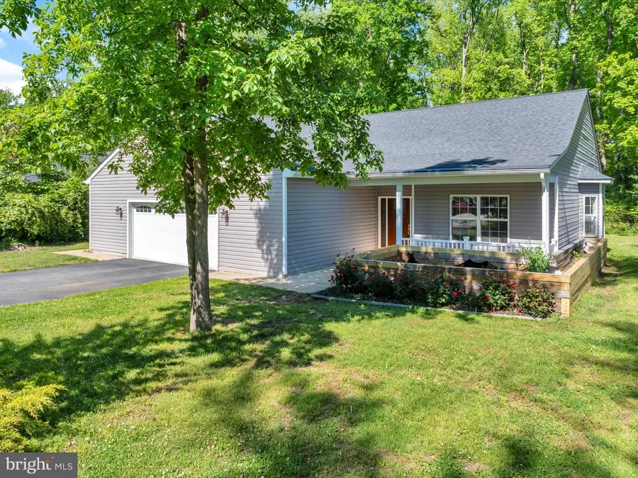 3909 River Club Dr, Edgewater, MD 21037 - #3