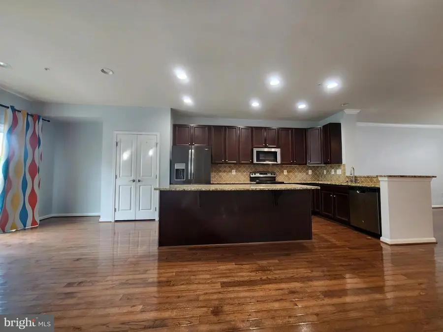 729 Olive Wood Ln, Baltimore, MD 21225 - #3