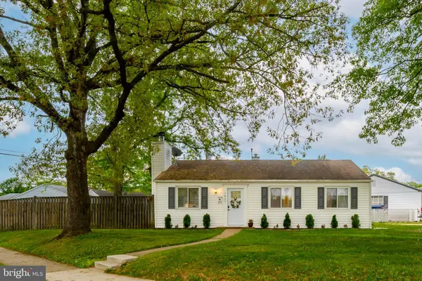 1825 Maltravers Rd, GLEN BURNIE, MD 21060