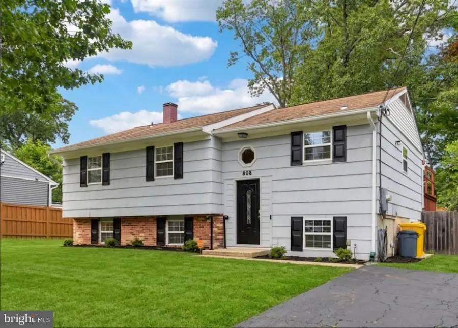 808 Lucky Rd, Severn, MD 21144 - #2