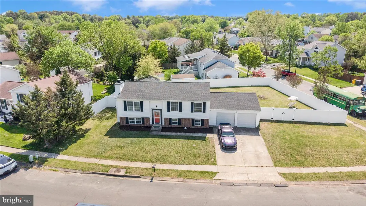 7709 Siden Dr, Hanover, MD 21076 - #1