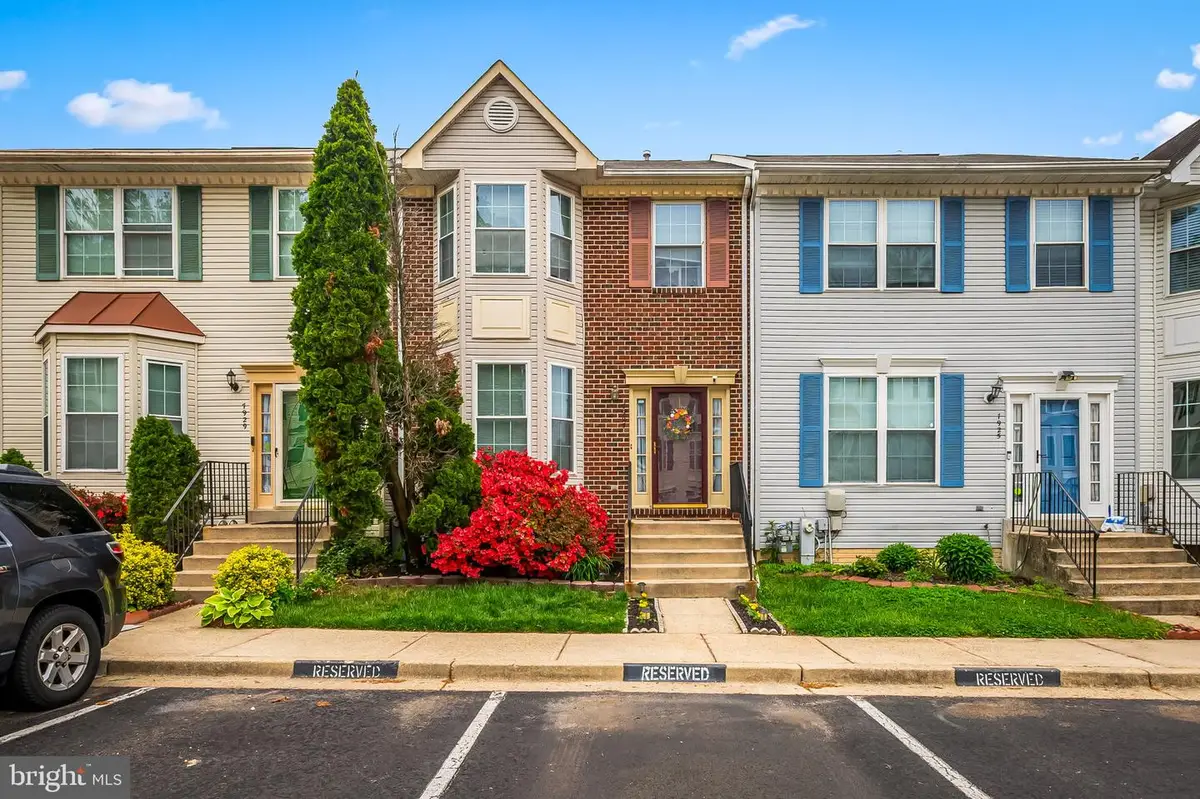 7927 Beach Plum Ln, Severn, MD 21144 - #1