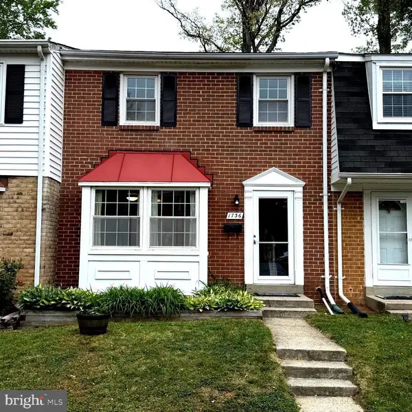 1736 Foxdale Ct #138, CROFTON, MD 21114
