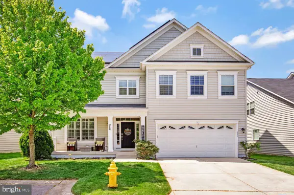 812 Phyllis St, ODENTON, MD 21113
