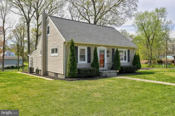 415 Irene Dr, GLEN BURNIE, MD 21061