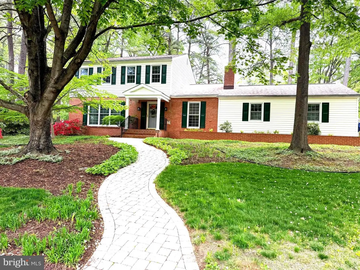 861 Twin Harbor Dr, Arnold, MD 21012 - #1