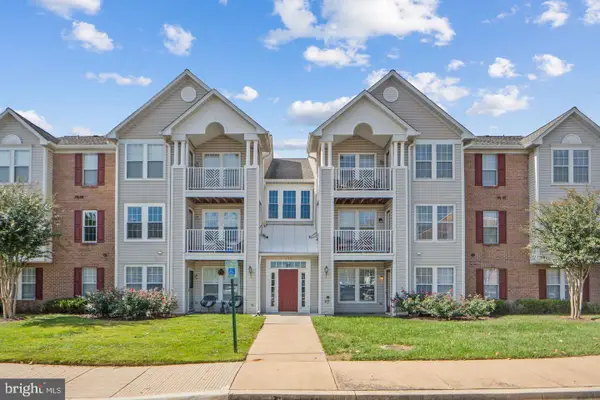 699 Winding Stream Way #102, ODENTON, MD 21113