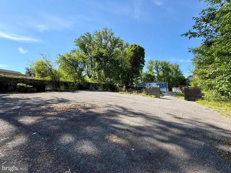 1220 Gloria Ave, Linthicum Heights, MD 21090 - #3