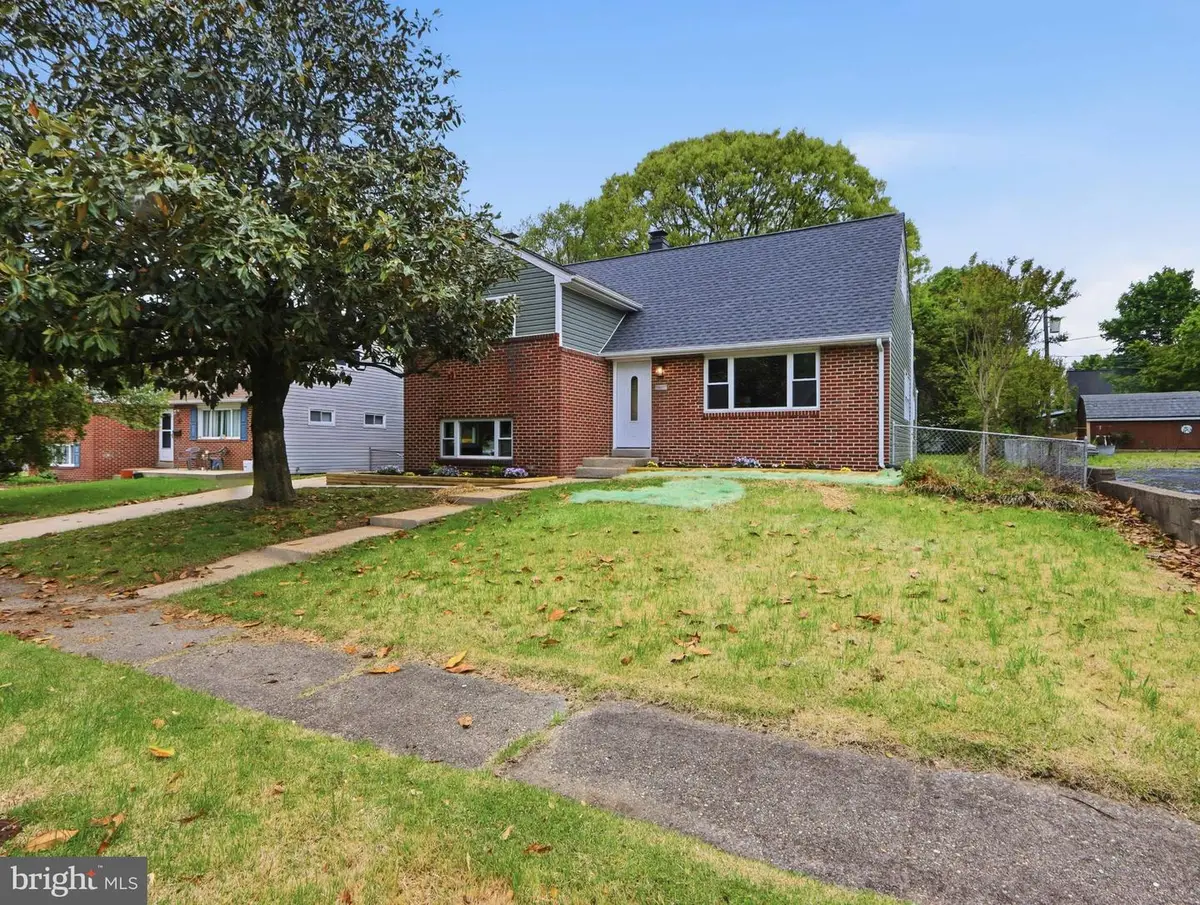 812 Glenview Ave, Glen Burnie, MD 21061 - #1