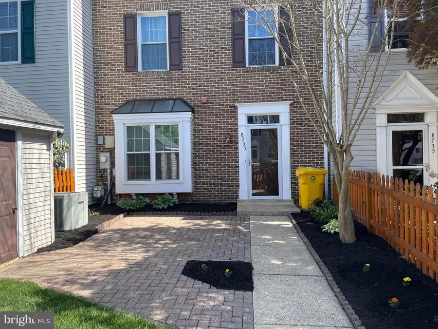 8733 Orchard Green Ct, Odenton, MD 21113 - #2